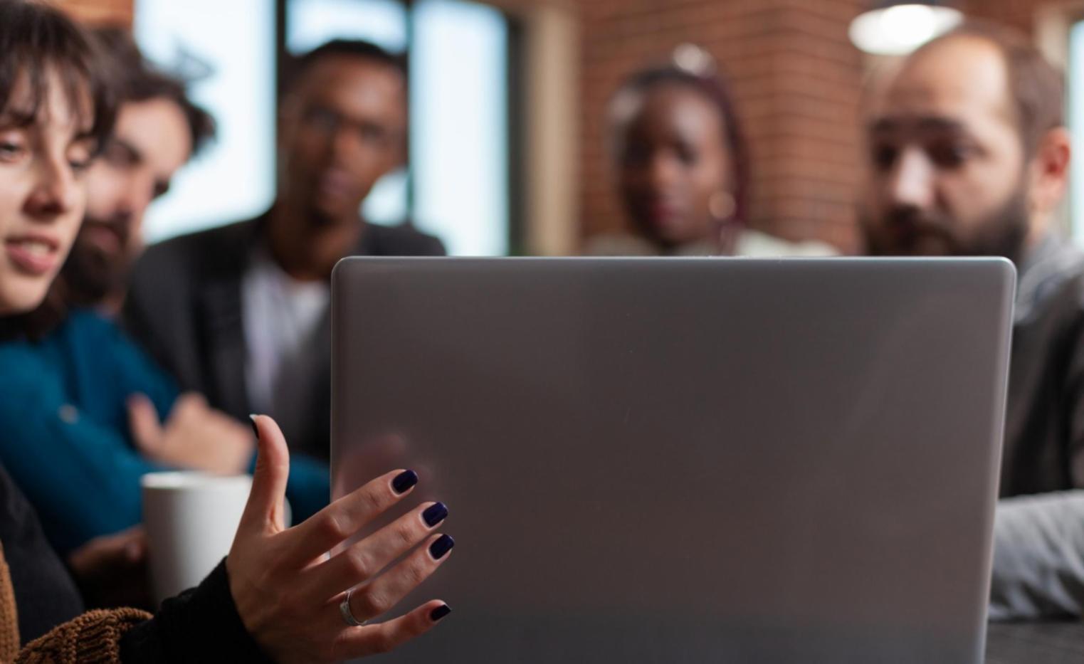 Detaillierte Finanzmodellierung und Unternehmensbewertung